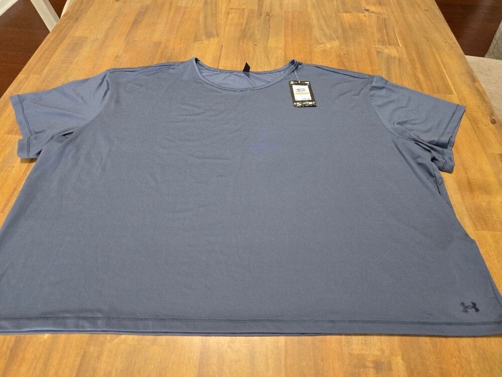 Under Armour Women's Motion Short Sleeve Activewear Top NWT Size 3XL Gray